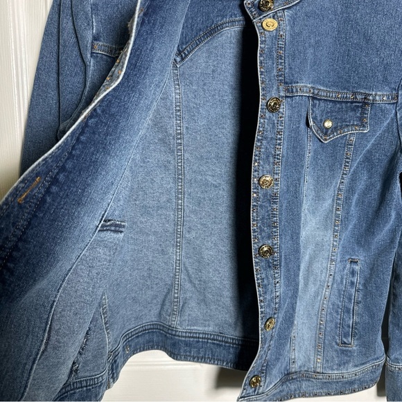 Vintage St John Sport Small Denim Rhinestones Bead Gold Monogram Buttons Jacket - Picture 13 of 16